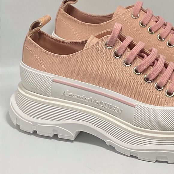 Alexander McQueen Tread Slick Sneakers size 40 - Picture 6 of 12